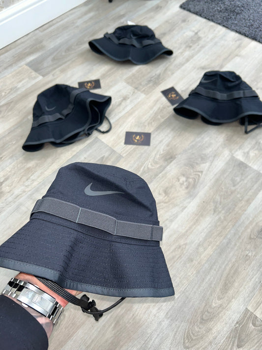 NIKE - ‘BOONIE’ - BUCKET HAT