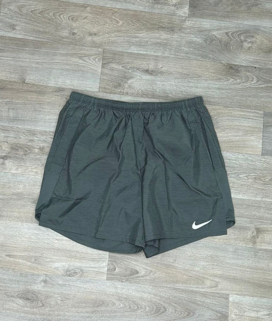 NIKE - CHALLANGER 5” - SHORTS