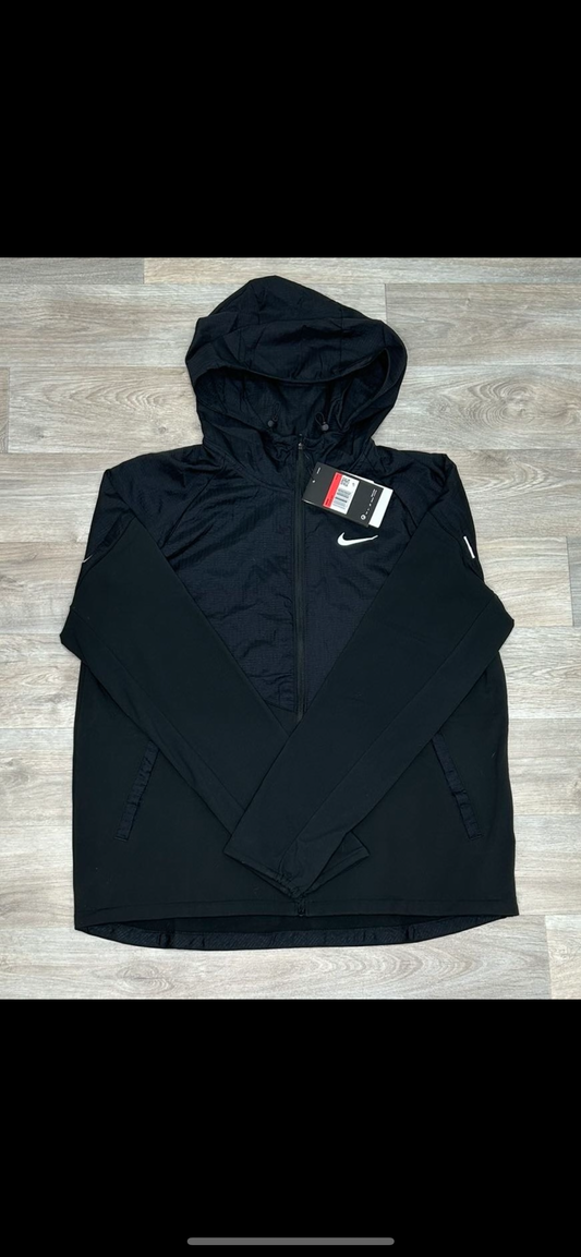 NIKE THERMA ZIP JACKET - BLACK