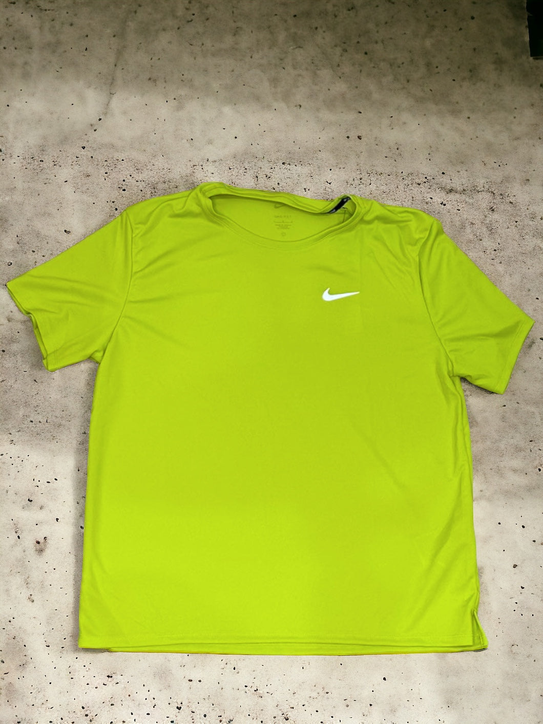 NIKE - MILER 3.0 - NEON YELLOW