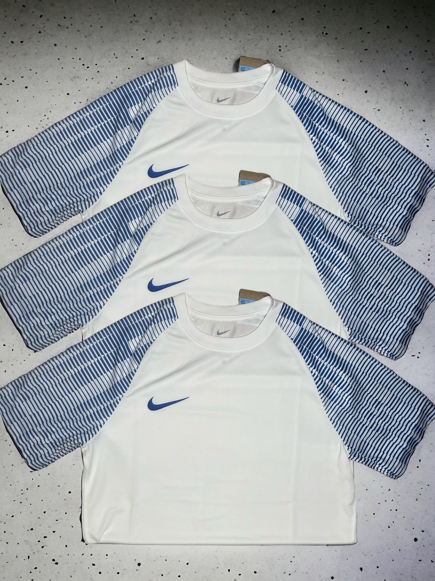 NIKE - ACADEMY DRI-FIT